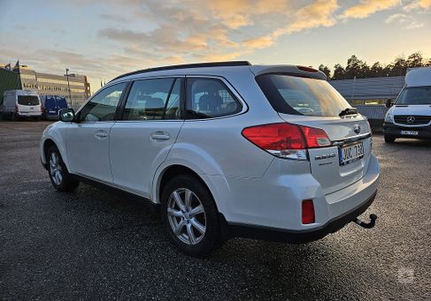 Subaru OUTBACK, 2014