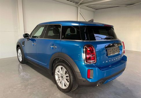 MINI ONE, 2022