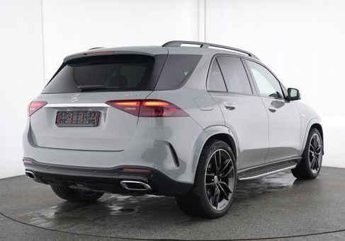 Mercedes-Benz GLE 400, 2025