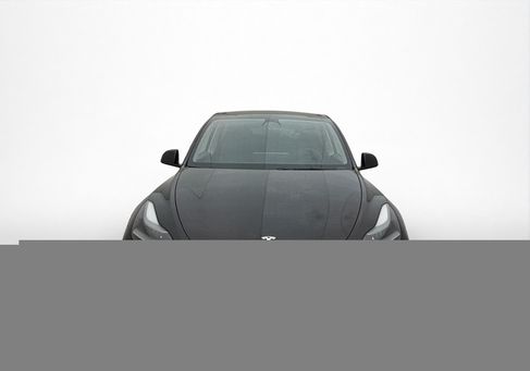 Tesla Model Y, 2023 2