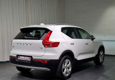 Volvo XC40, 2022 3