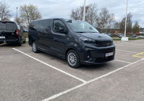 Peugeot Traveller, 2025 2