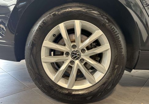 Volkswagen Passat Variant, 2023 3