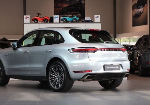 Porsche Macan, 2021