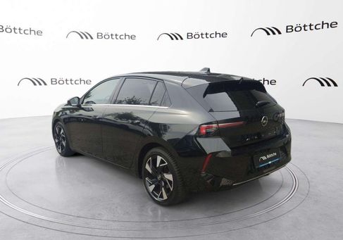 Opel Astra, 2022