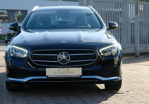 Mercedes-Benz E 300, 2022 2