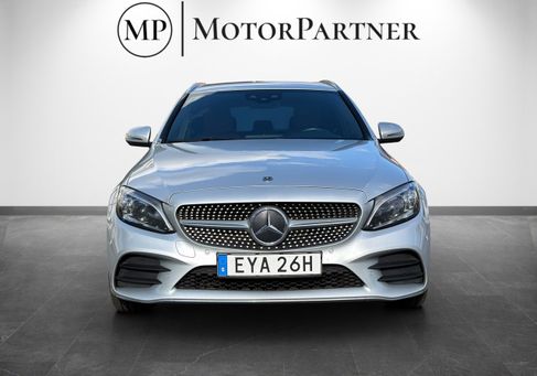 Mercedes-Benz C 300, 2021
