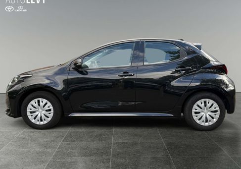 Toyota Yaris, 2024 3