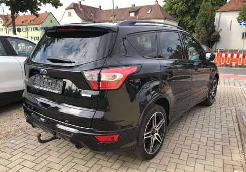 Ford Kuga, 2019