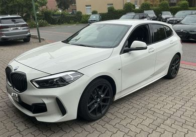 BMW 118, 2022