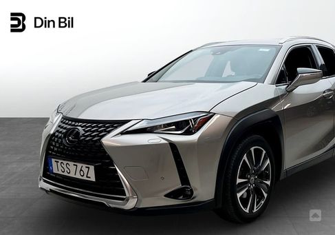 Lexus UX, 2019