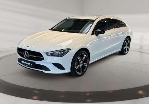 Mercedes-Benz CLA 250, 2022