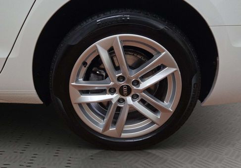 Audi A4, 2023