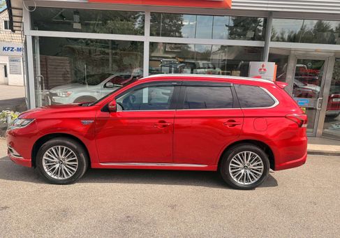 Mitsubishi Outlander, 2020