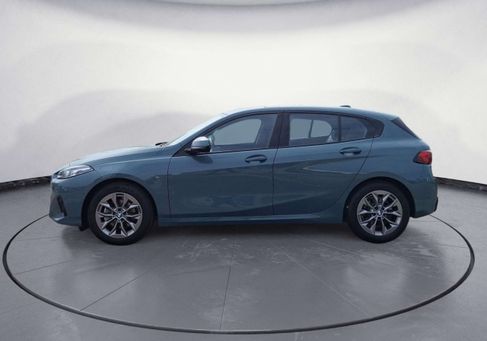 BMW 120, 2025