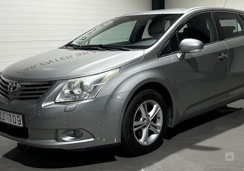 Toyota Avensis, 2009