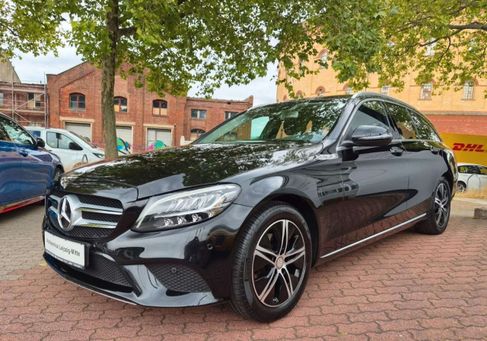 Mercedes-Benz C 180, 2020