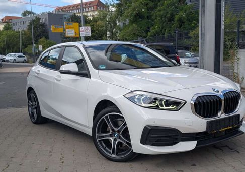 BMW 118, 2023