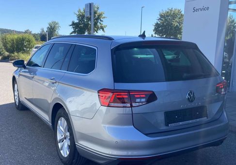 Volkswagen Passat Variant, 2023 3