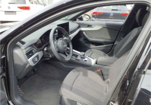 Audi A4, 2023