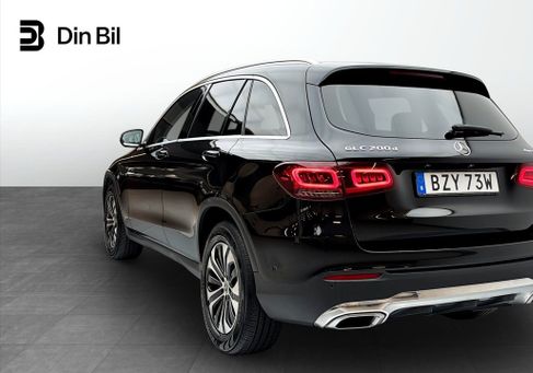 Mercedes-Benz GLC 200, 2021 3