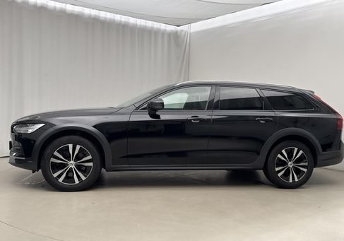 Volvo V90 Cross Country, 2021