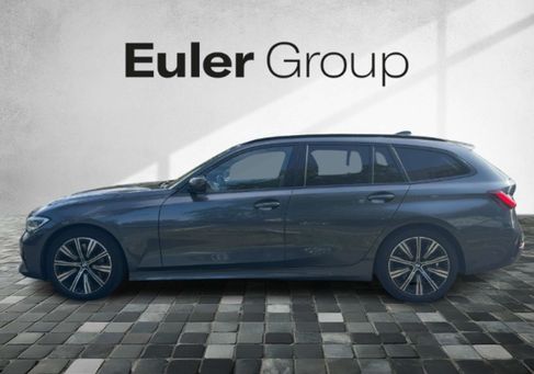 BMW 330, 2022 2