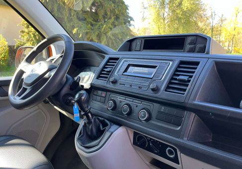 Volkswagen T6 Transporter, 2018