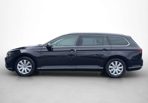 Volkswagen Passat Variant, 2023 3