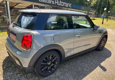 MINI ONE, 2022