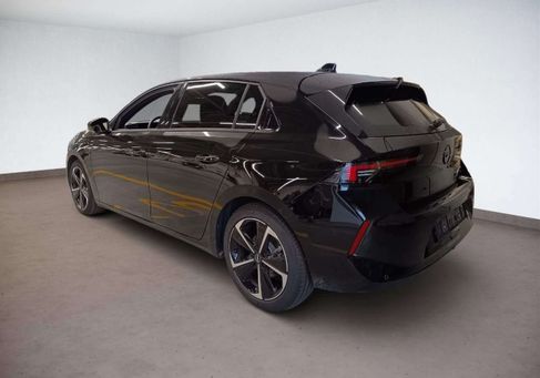 Opel Astra, 2025