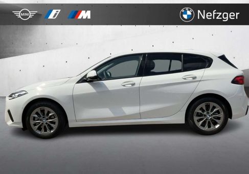 BMW 120, 2025
