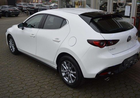 Mazda 3, 2025
