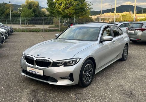 BMW 316, 2021