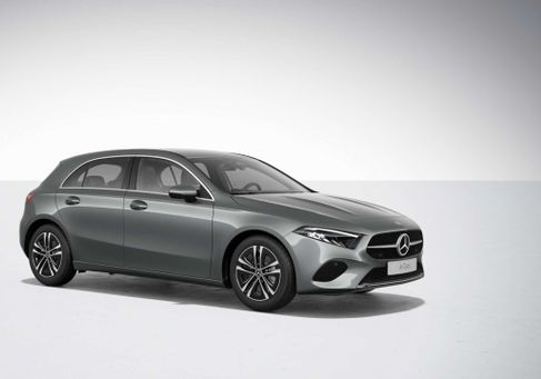 Mercedes-Benz A 180, 2023
