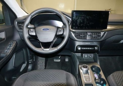 Ford Kuga, 2024