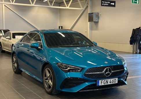 Mercedes-Benz CLA 200, 2025