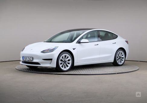 Tesla Model 3, 2021