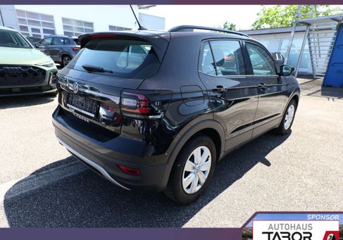 Volkswagen T-Cross, 2021