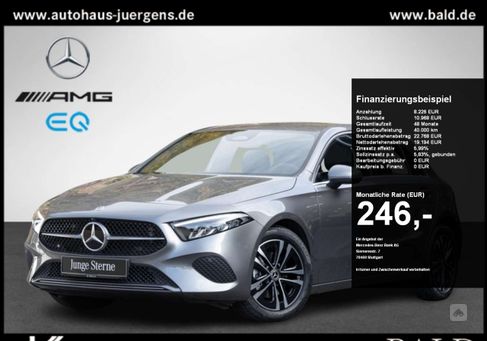 Mercedes-Benz A 180, 2023