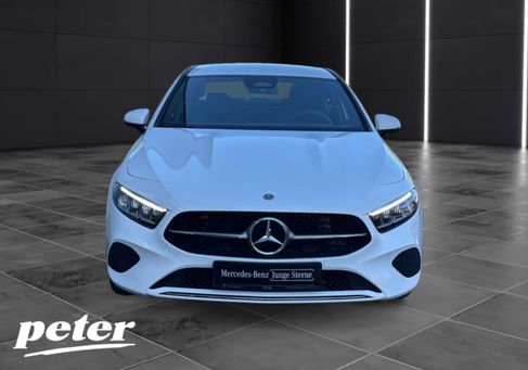 Mercedes-Benz A 200, 2025