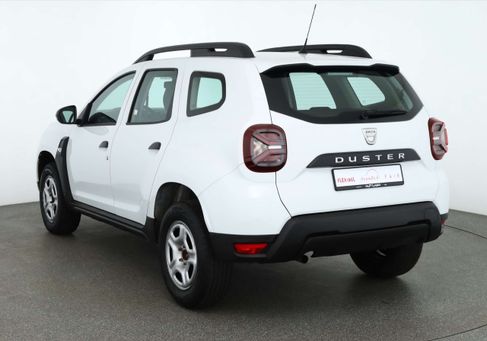 Dacia Duster, 2022 3