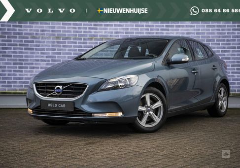 Volvo V40, 2013