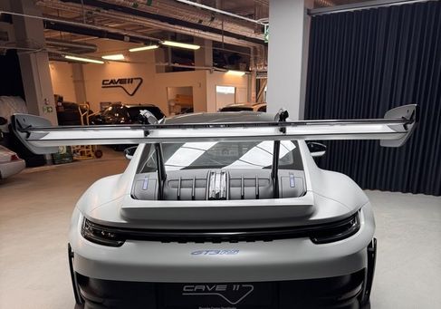 Porsche, 2023