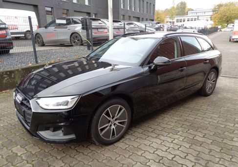 Audi A4, 2022