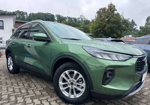Ford Kuga, 2025
