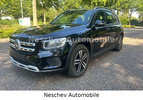 Mercedes-Benz GLB 200, 2022