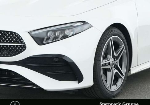 Mercedes-Benz A 180, 2025 3