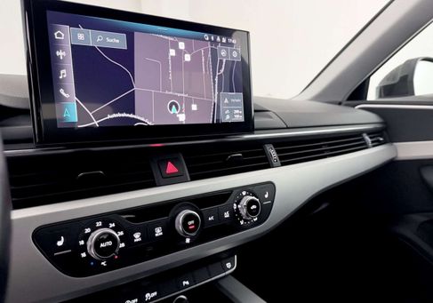 Audi A4, 2022