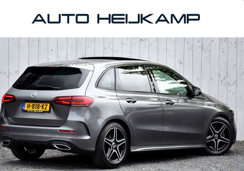 Mercedes-Benz B 180, 2020